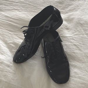 Black patent leather Repetto